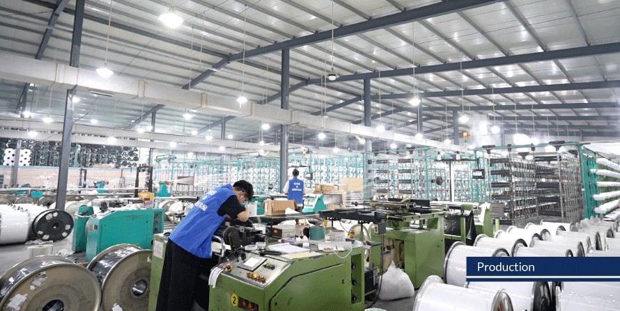 NXG warp knitting production workshop